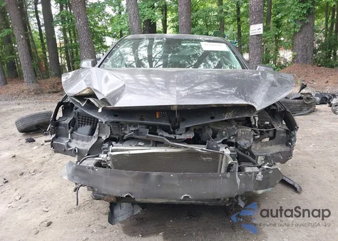 2013 Buick Lacrosse Leather Group z USA, uszkodzony, nr VIN 1G4GC5E31DF123570